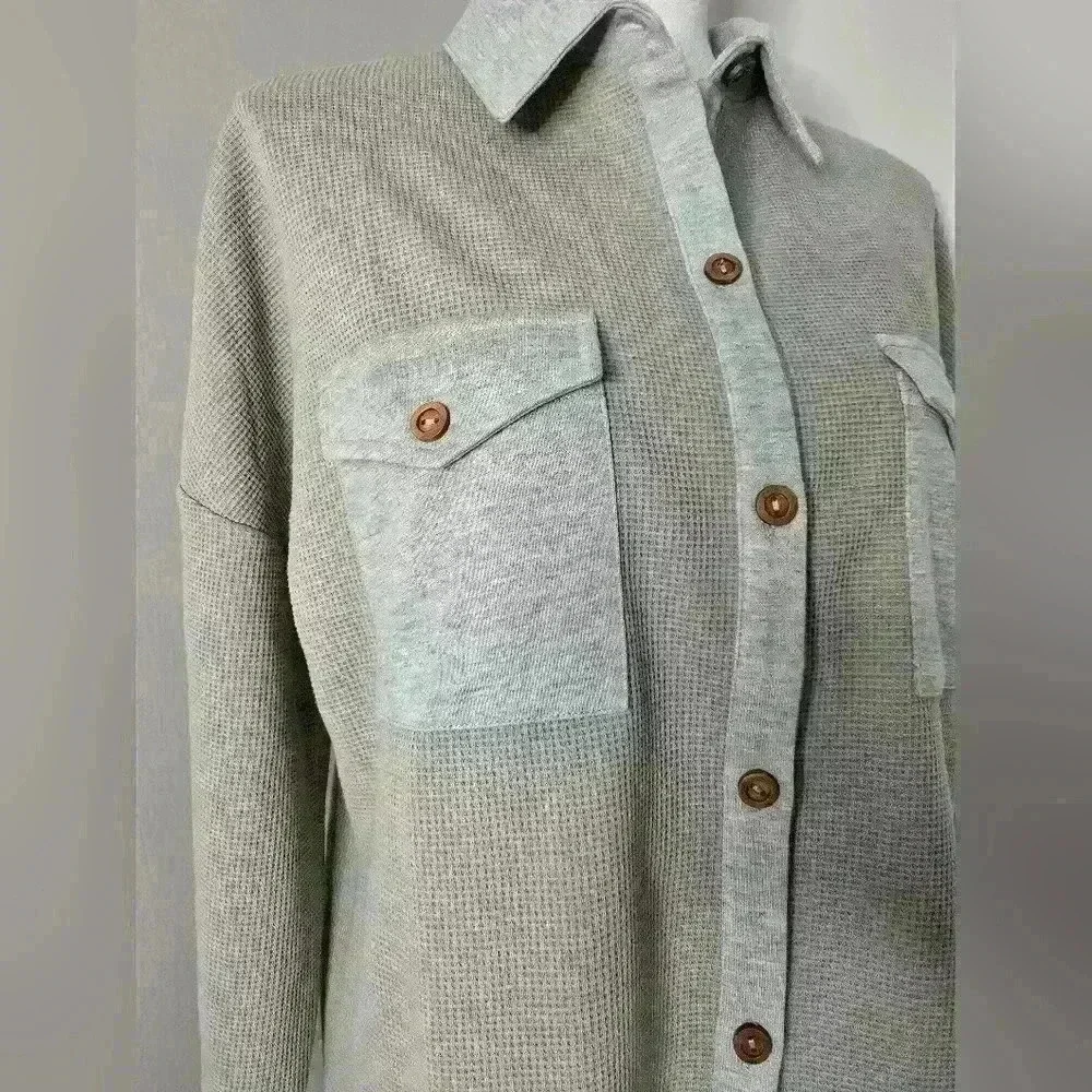 Grey Two-Toned Shacket - Picture 3 of 10